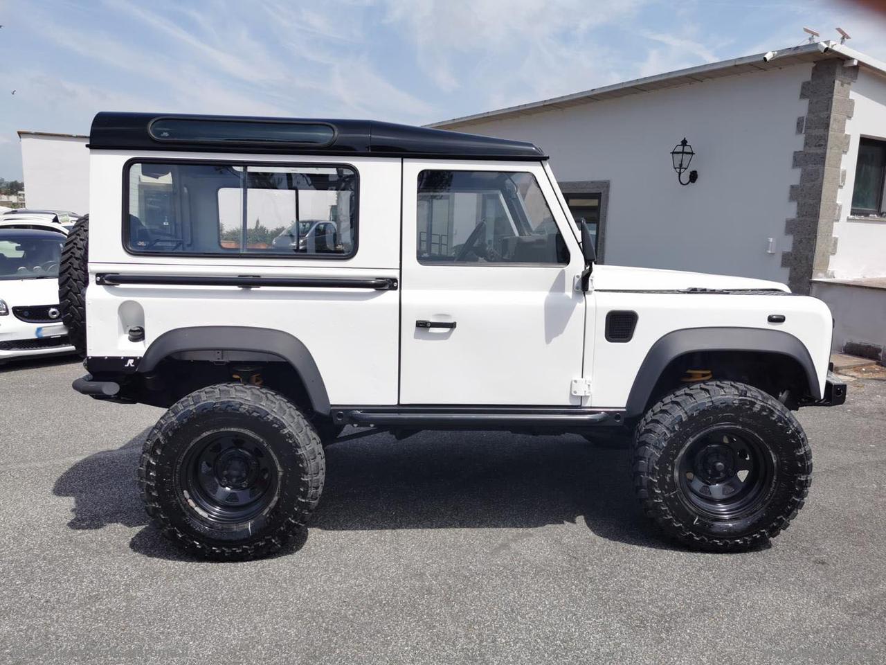 LAND ROVER Defender 90 2.5 Td5 Soft-Top