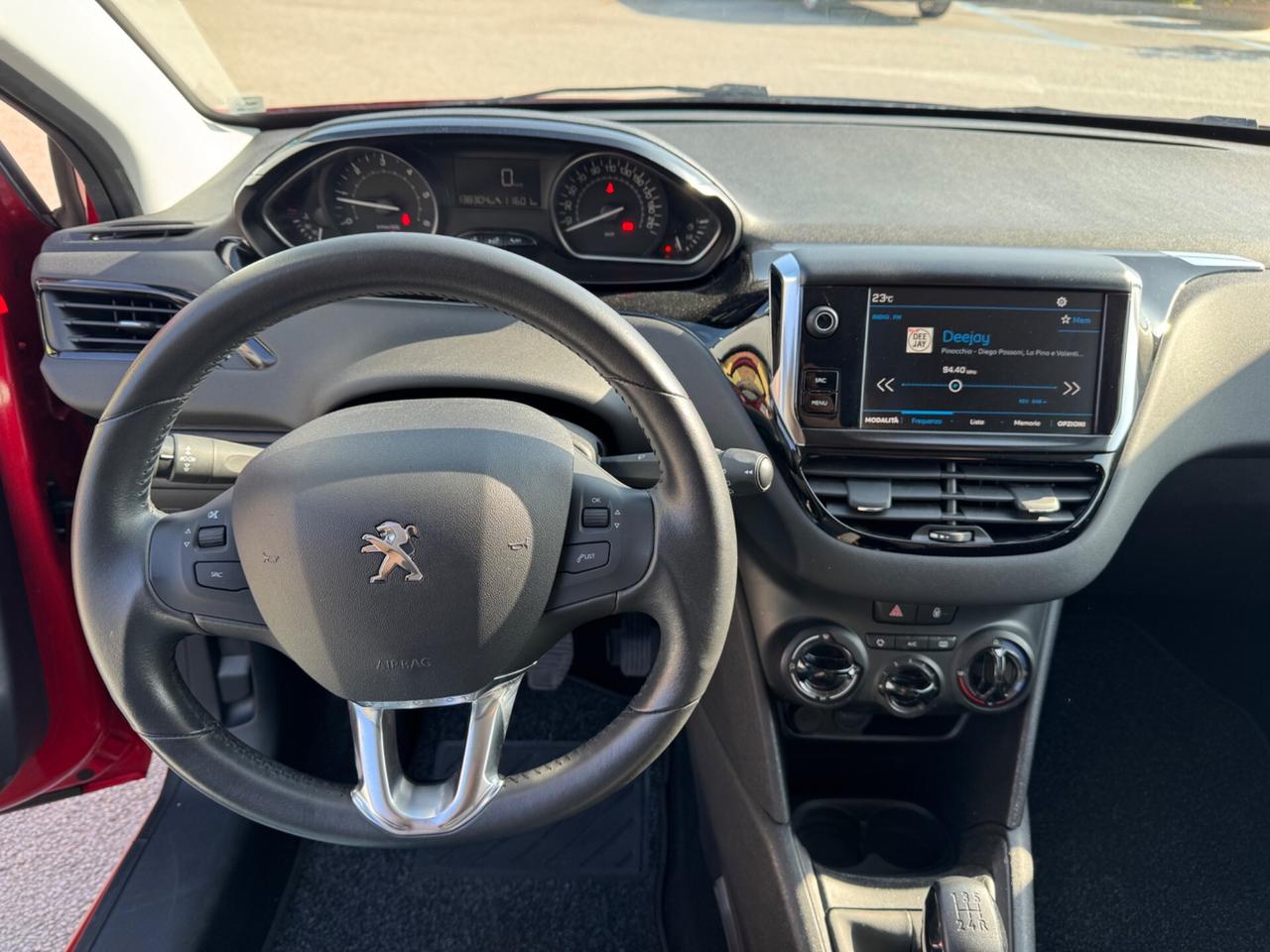 Peugeot 208 BlueHDi 100 5 porte GT Line