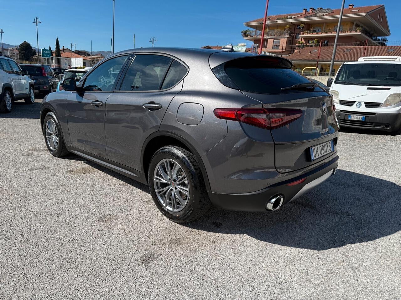 Alfa Romeo Stelvio 2.2 Turbodiesel 160 CV AT8 RWD Business