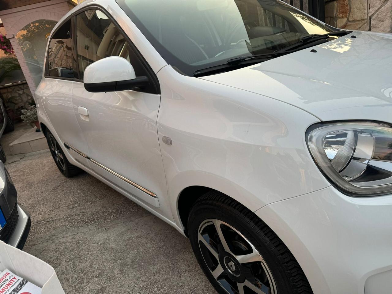 Renault Twingo TCe 95 CV EDC Intens