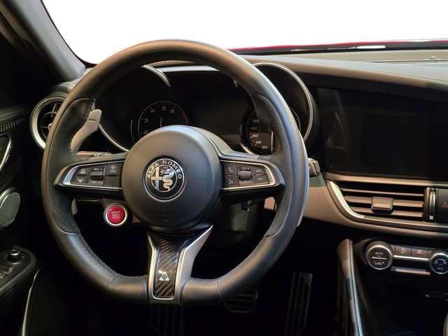 Alfa Romeo Giulia 2.9 V6 Quadrifoglio 510cv auto