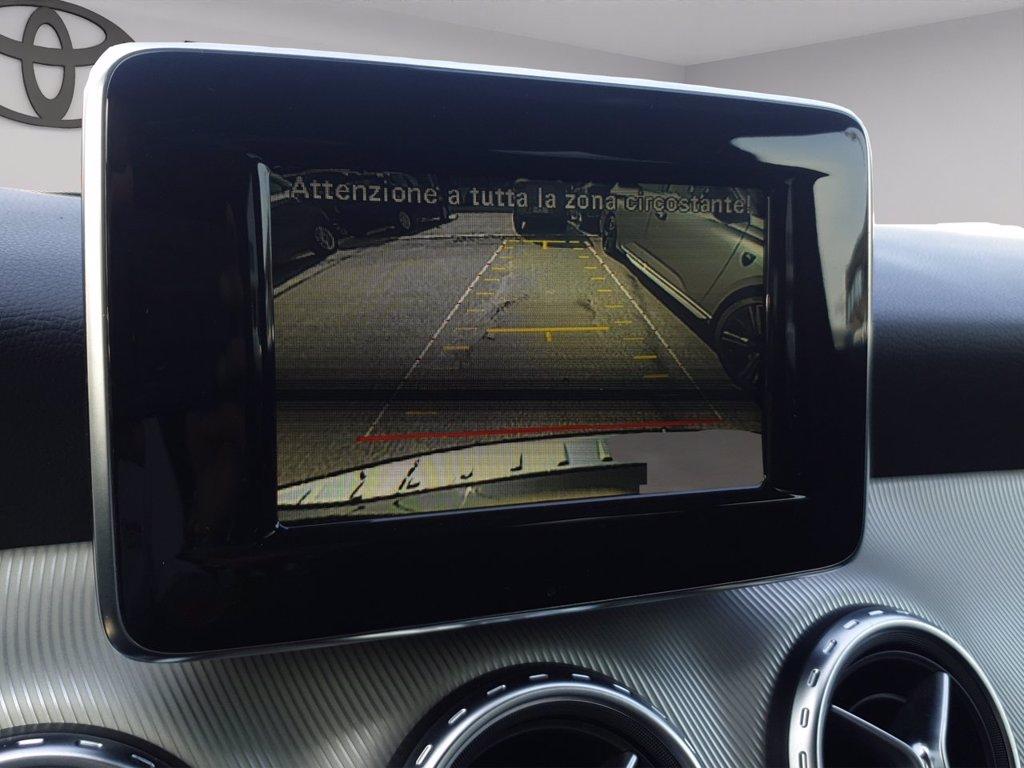 MERCEDES Gla 200 d (cdi) sport auto del 2015