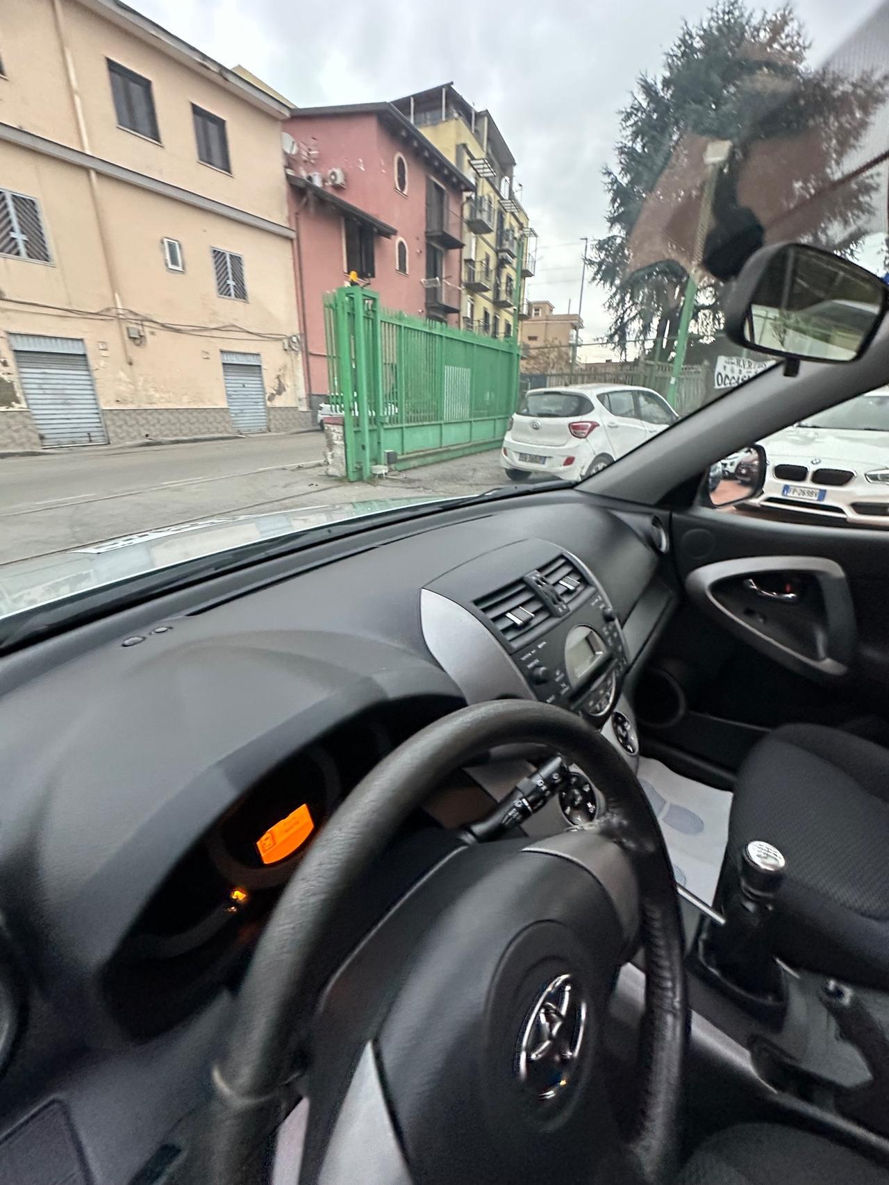 Toyota RAV 4 RAV4 2.2 D-4D 136 CV Luxury