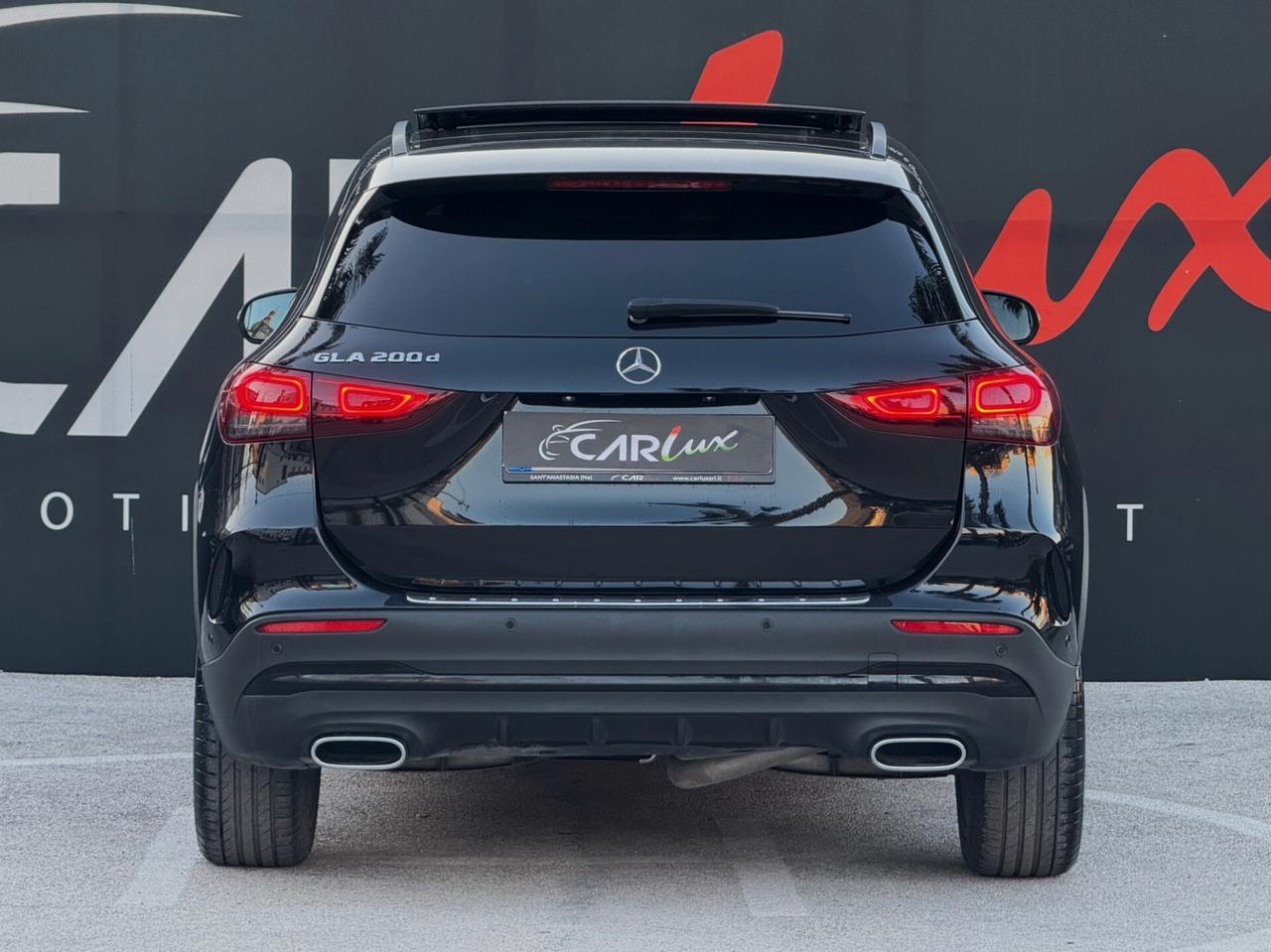 Mercedes-Benz GLA 200 d Premium AMG TETTO INT ROSSI