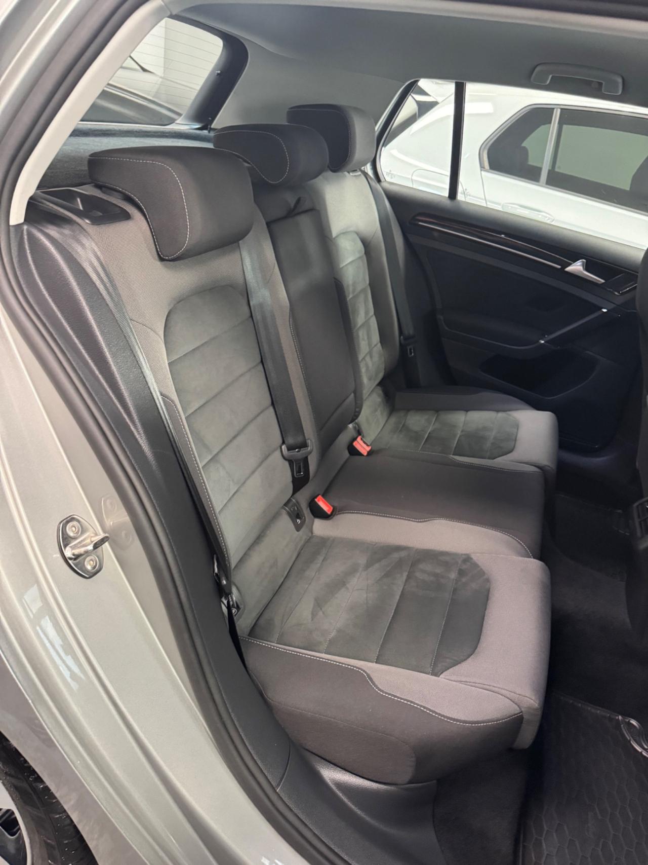VW GOLF 7.5 1.6 TDI 115 CV R-LINE 88.000KM