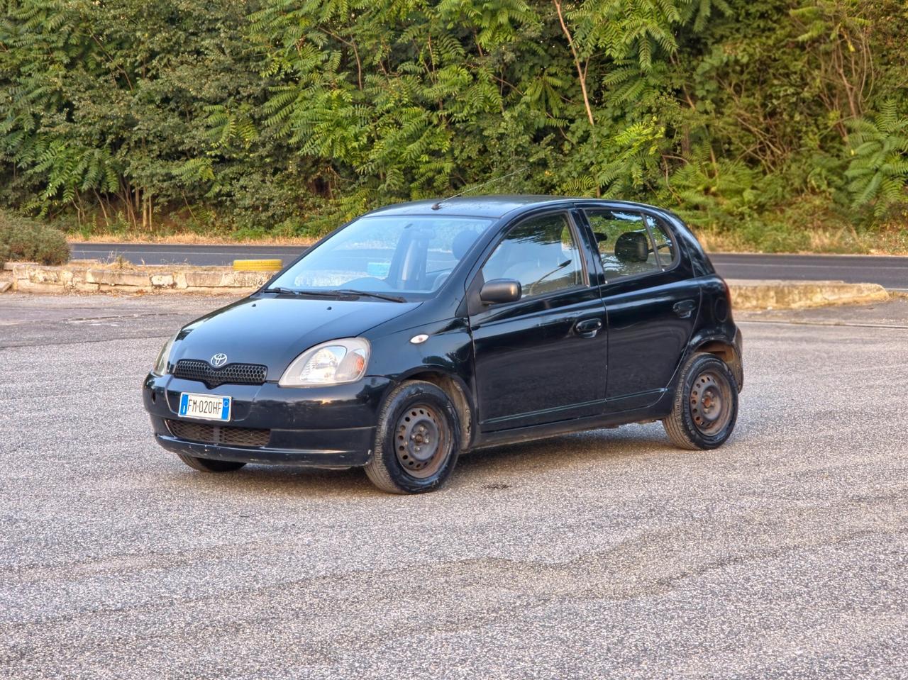 Toyota Yaris 1.0i 16V cat 5 porte Sol CV-65 GPL E3 Manuale NEO 2004