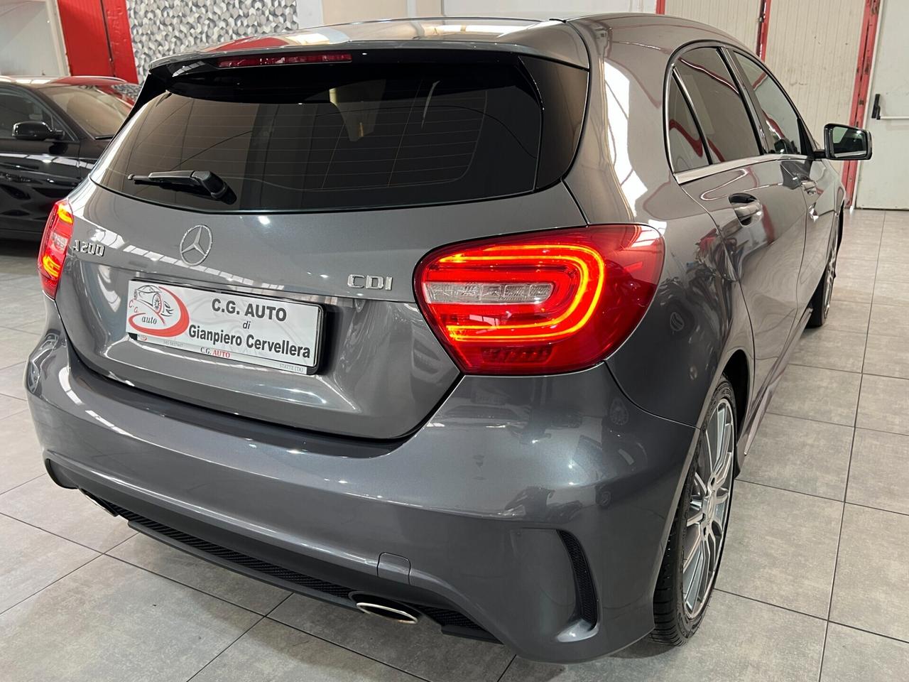 Mercedes-benz A 200 1.8 136 CV - AMG - 2013
