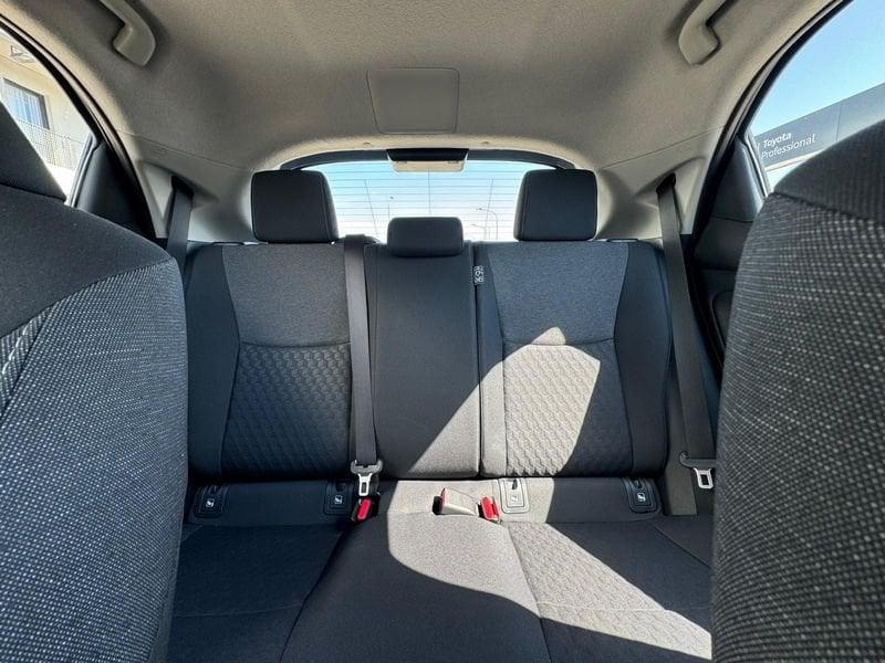 Toyota Yaris 1.0 Active MY22