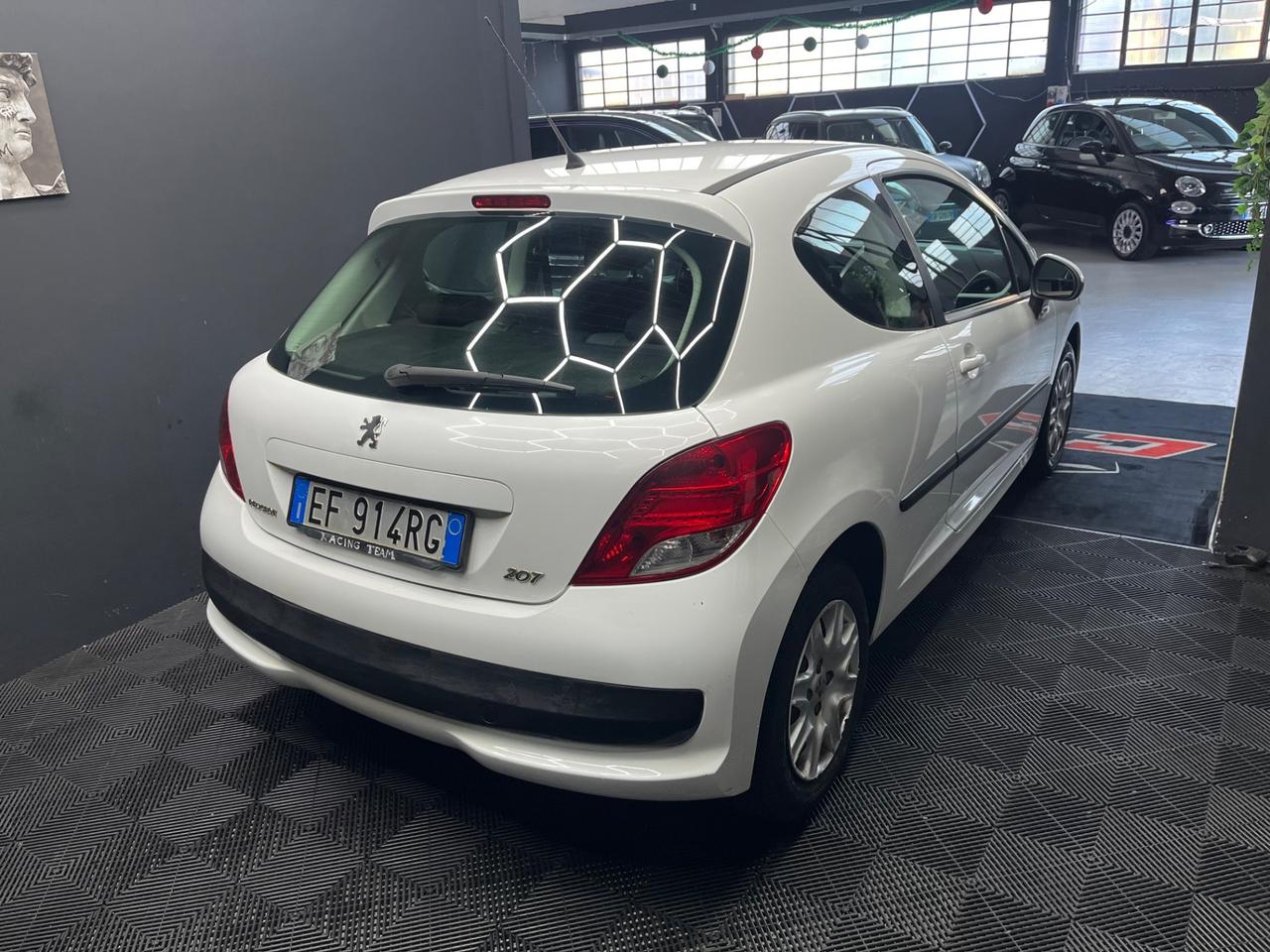 Vendo Peugeot 207 1.4 HDi 70 CV (2011) – Ottimo Stato
