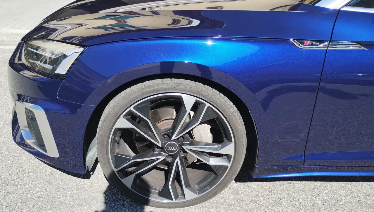 Audi A5 Cabrio 45 TFSI quattro S tronic line edition