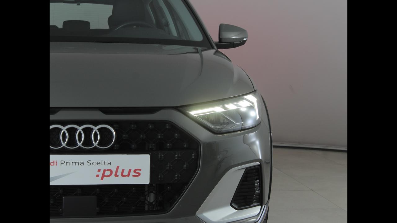 AUDI A1 II 2022 allstreet - A1 allstreet 30 1.0 tfsi Admired 110cv s tronic