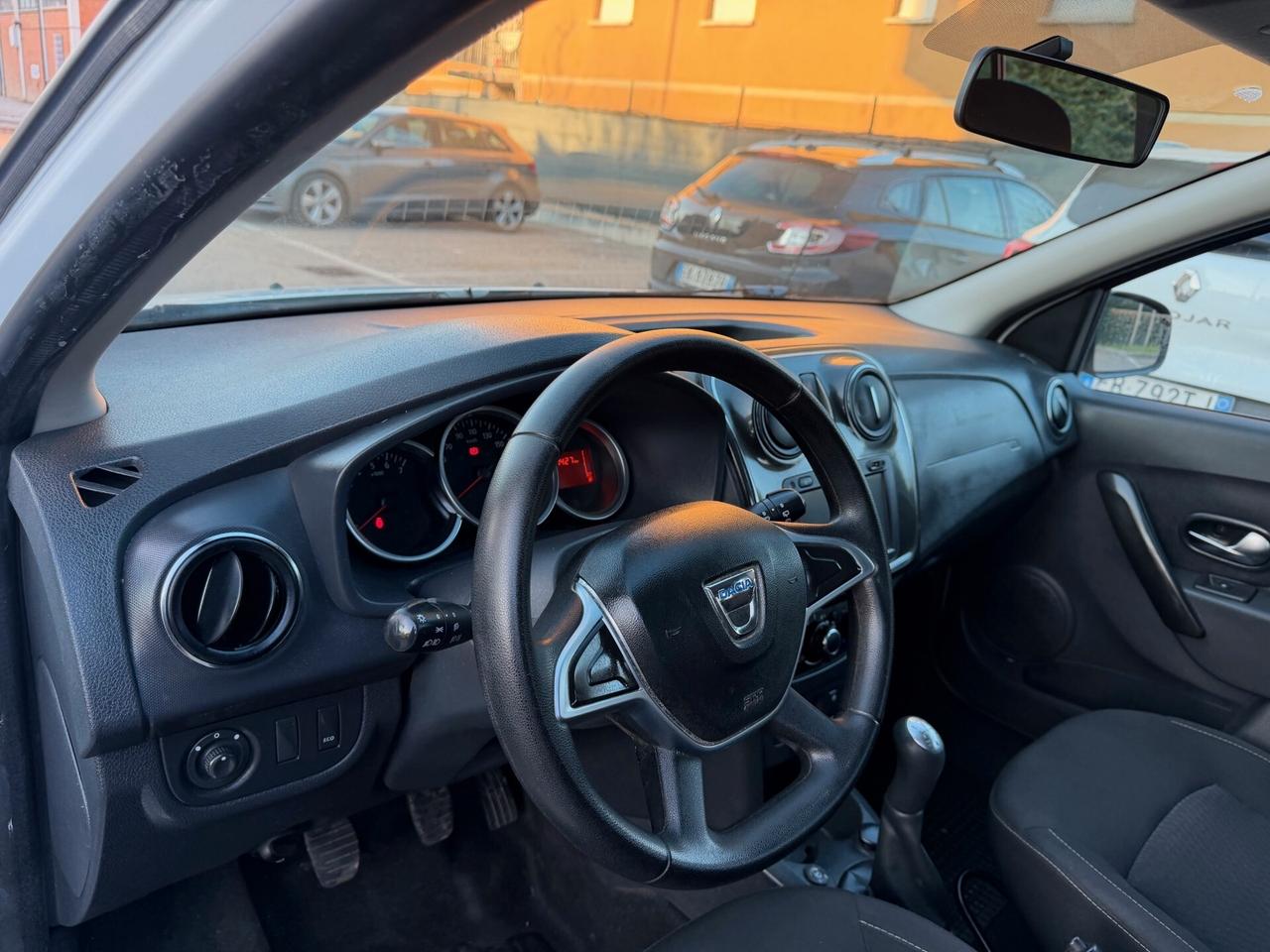 Dacia Logan MCV 0.9 GPL - NEOP. - NAV. - 12 MESI DI GARANZIA -