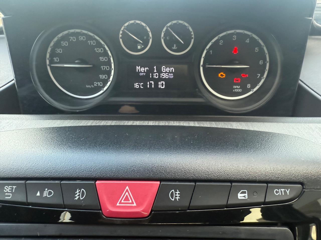 Lancia Ypsilon 1.2 69 CV 5 porte Platinum