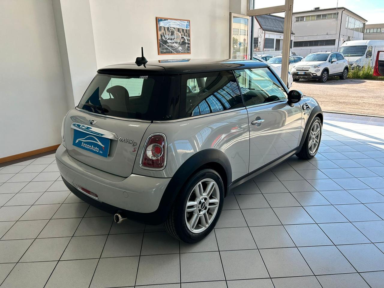 Mini COOPER D 1.6 X NEOPATENTATI 2013