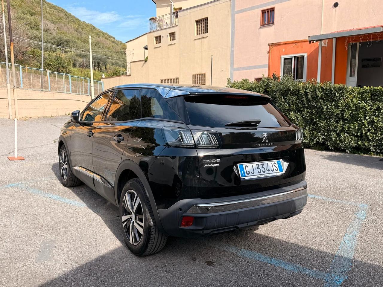 Peugeot 3008 BlueHDi 130 S&S EAT8 Allure