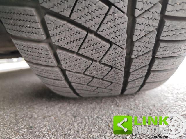 AUDI A4 40 TDI 204 CV S tronic S line GAR.AUDI