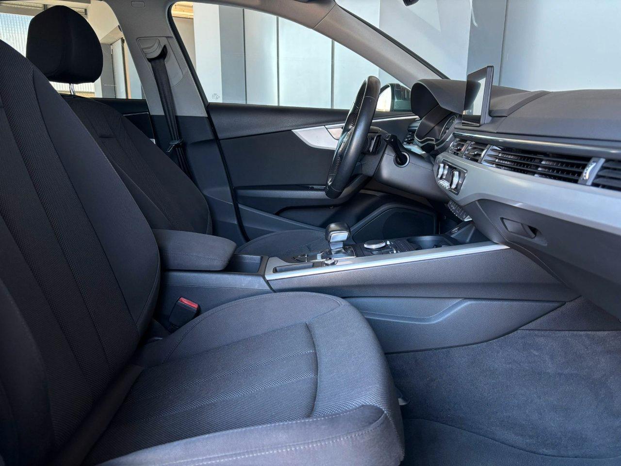 Audi A4 Avant 35 2.0 tdi Business 150cv s-tronic my16