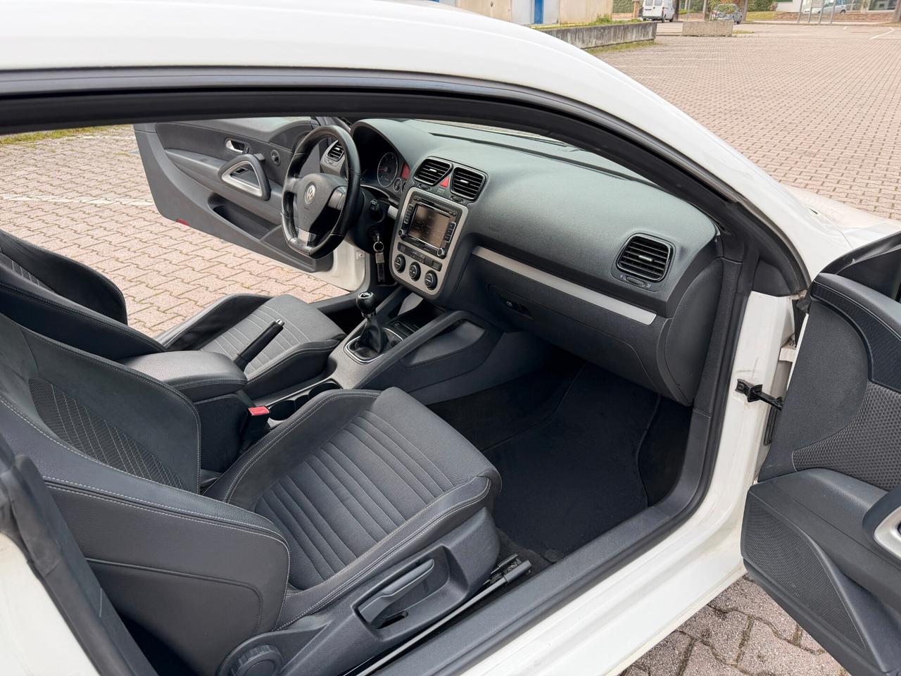 Volkswagen Scirocco 2.0 TDI Ok Neopatentato