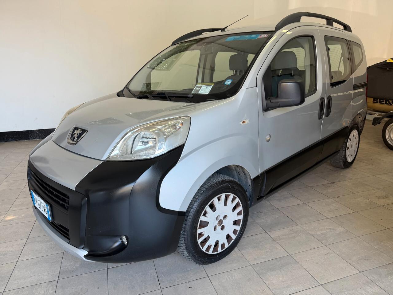 Peugeot Bipper 2009 Tepee 1.4 75CV Outdoor GPL 5 POSTI