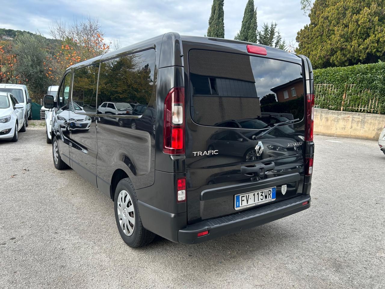 Renault Trafic T27 1.6 dCi 120CV 9 Posti Extralong Euro6