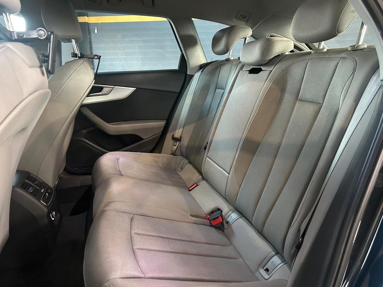 Audi A4 Avant 2.0 TDI 150 CV ultra S tronic PREZZO PROMO