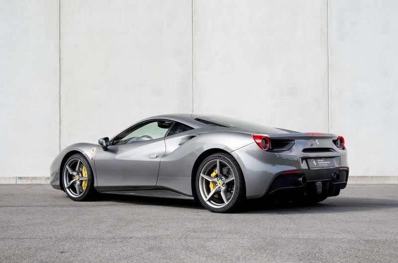 Ferrari 488 GTB full carbonio