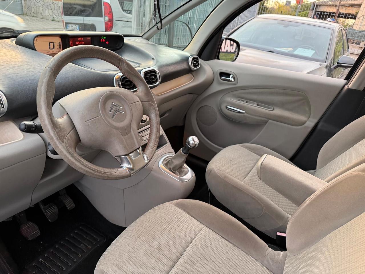 Citroen C3 Picasso 1.4 VTi 95 Exclusive Style-05/2010