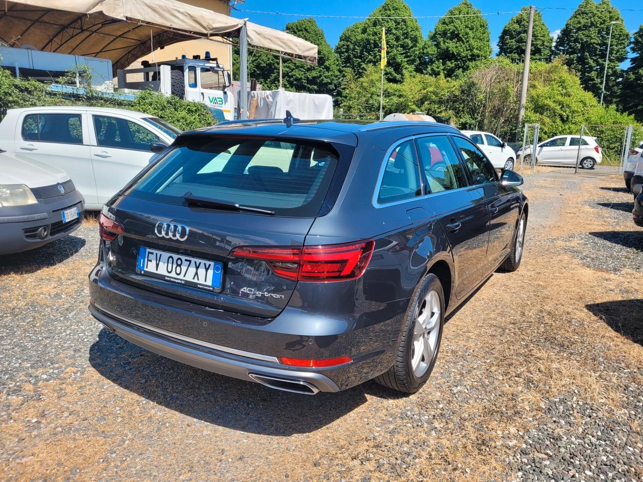 Audi A4 Avant 40 g-tron S tronic Business
