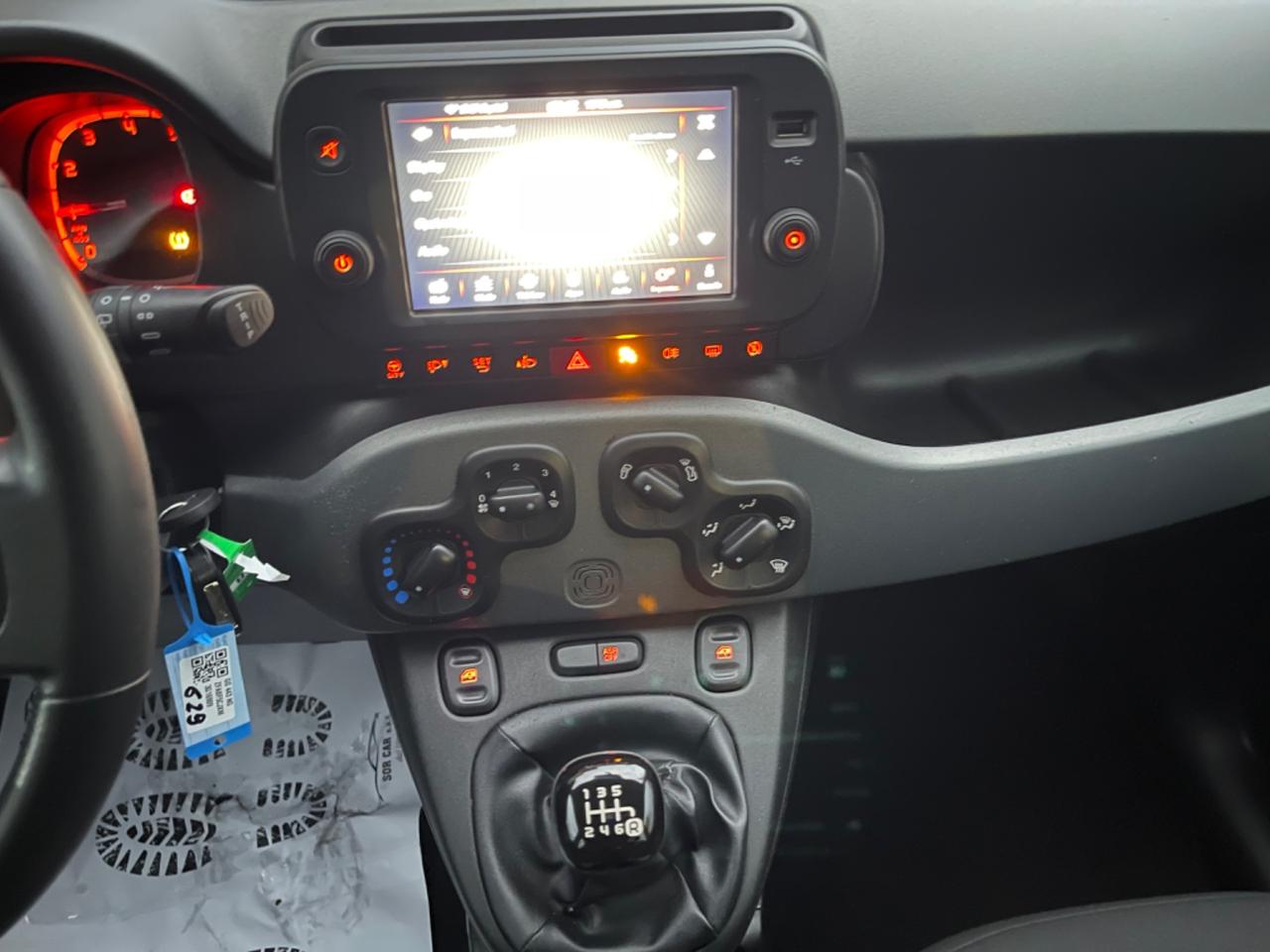 Fiat Panda CITY LIFE KM 48.000 CERTIFICATI SCHERMO TOUCH SCREEN E COMANDI AL VOLANTE
