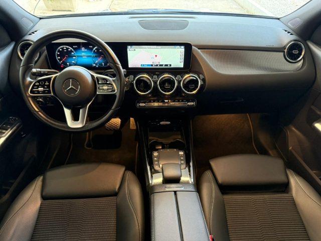 MERCEDES-BENZ GLA 200 d Automatic Sport