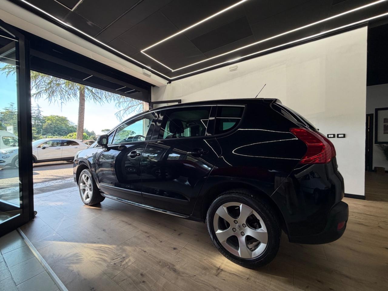 Peugeot 3008 1.6 HDi 115CV Business