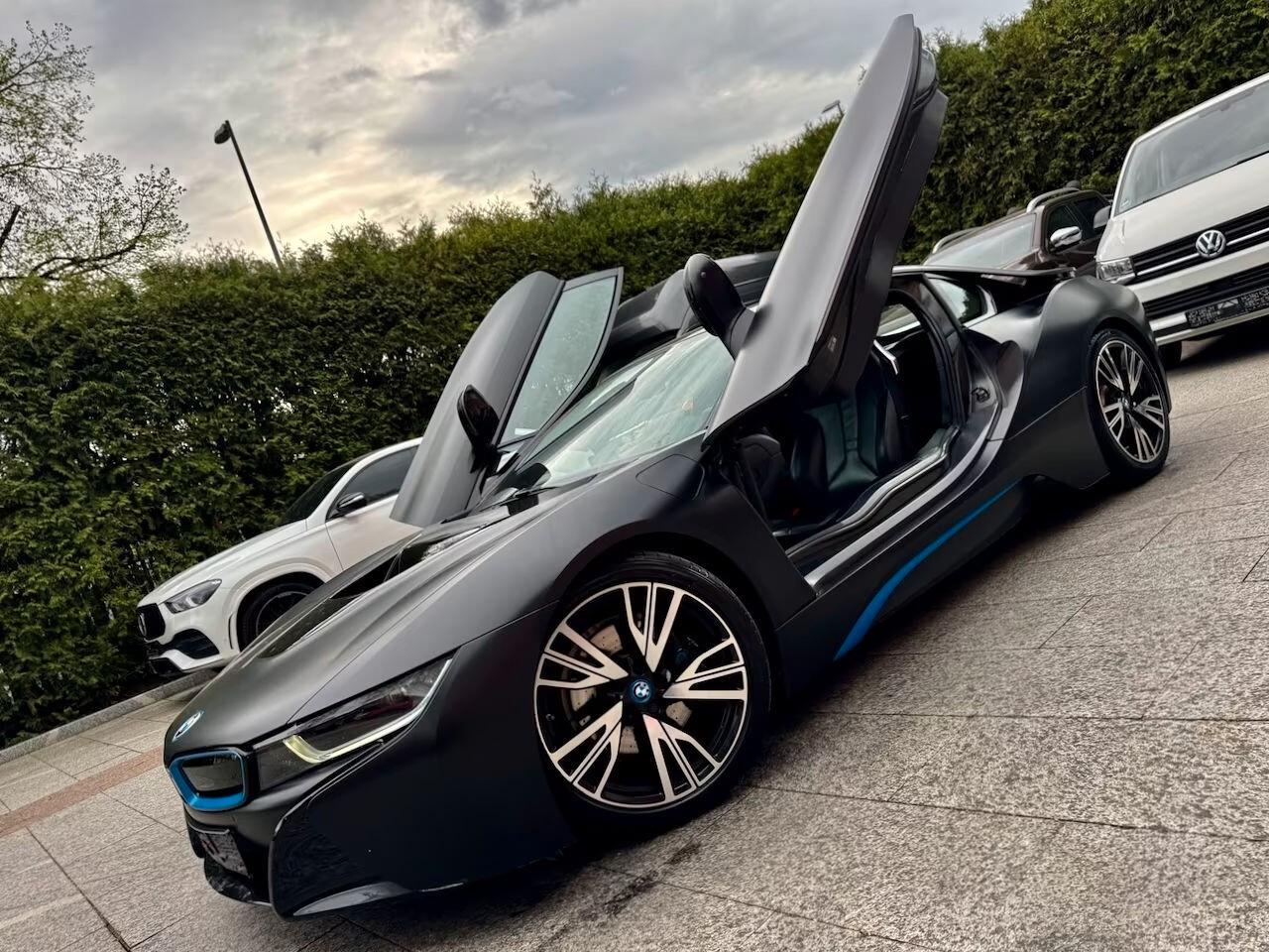 Bmw i8 Coupé xDrive *Display Key*HUD*360°*20 pollici