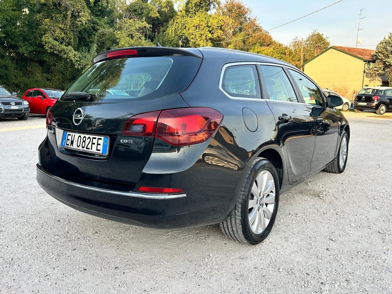 OPEL ASTRA 1.7CDTI 130CV COSMO TOP OK NEOPATENTATI