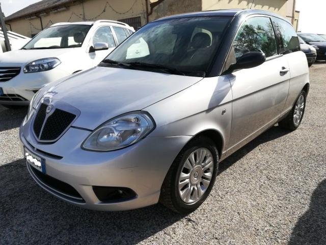 LANCIA - Ypsilon - 1.4 16V Sport MomoDesign