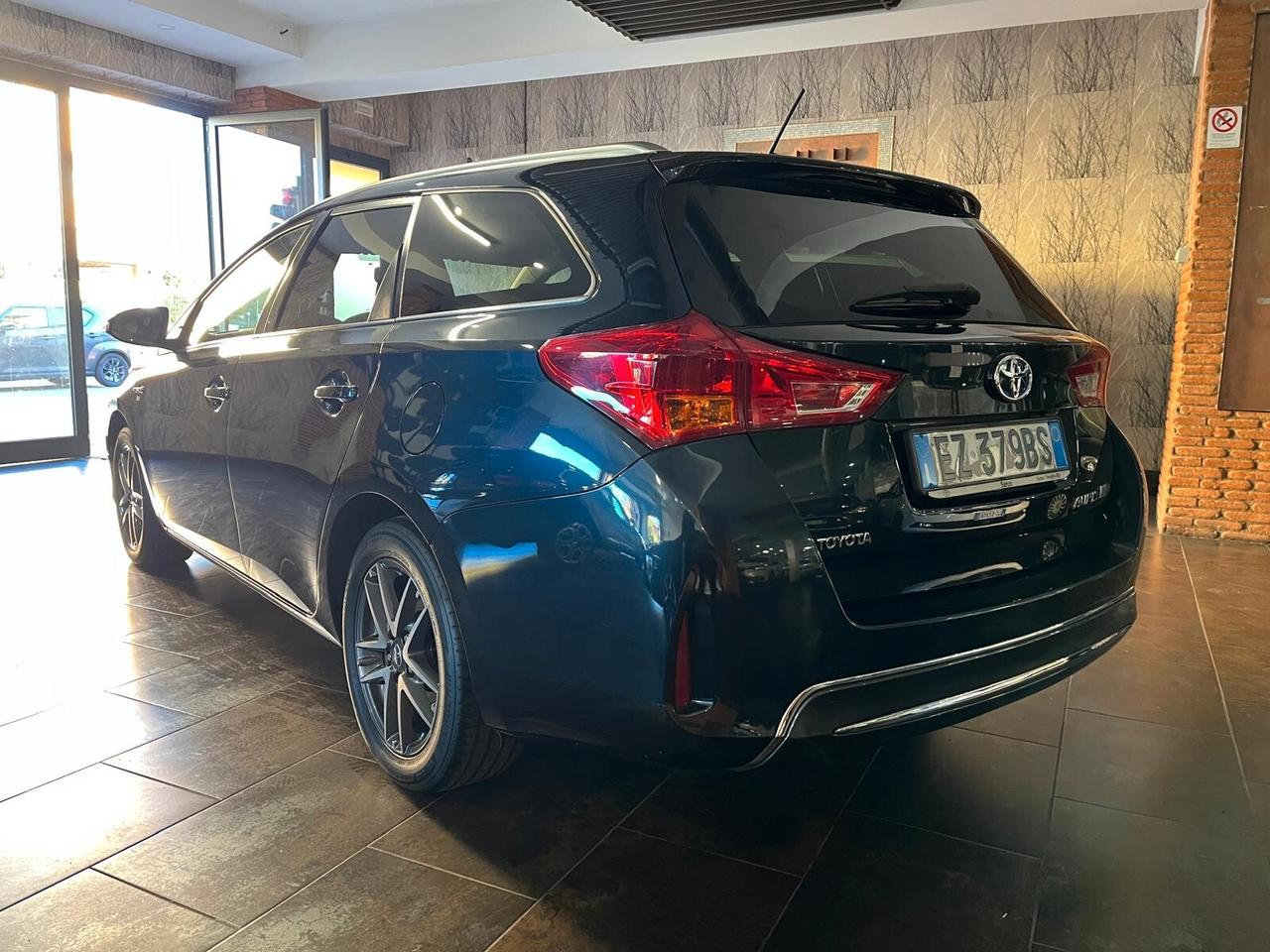 Toyota Auris 1.8 Hybrid Active