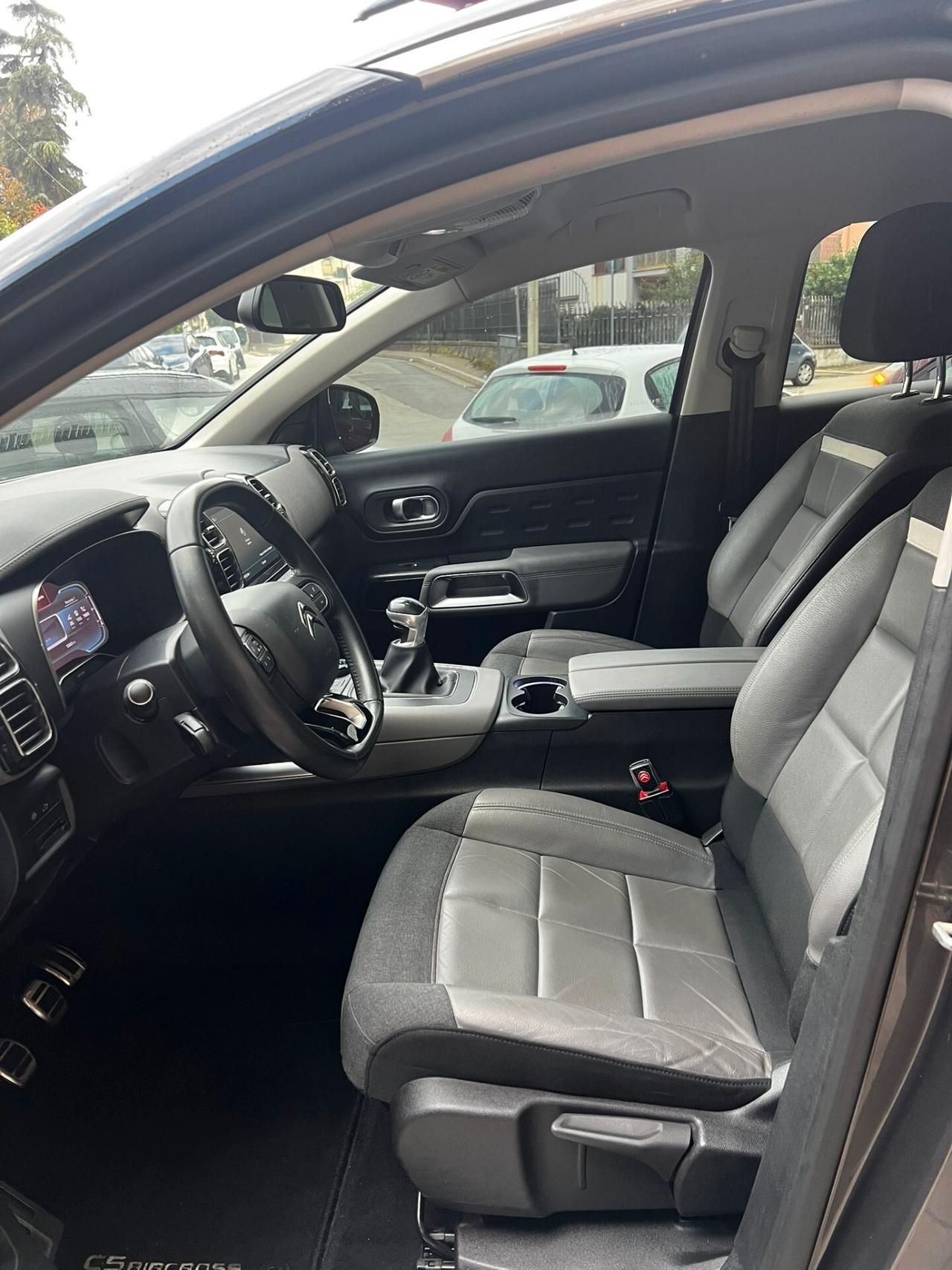 Citroen C5 Aircross PureTech 130 S&S Shine KM 63000