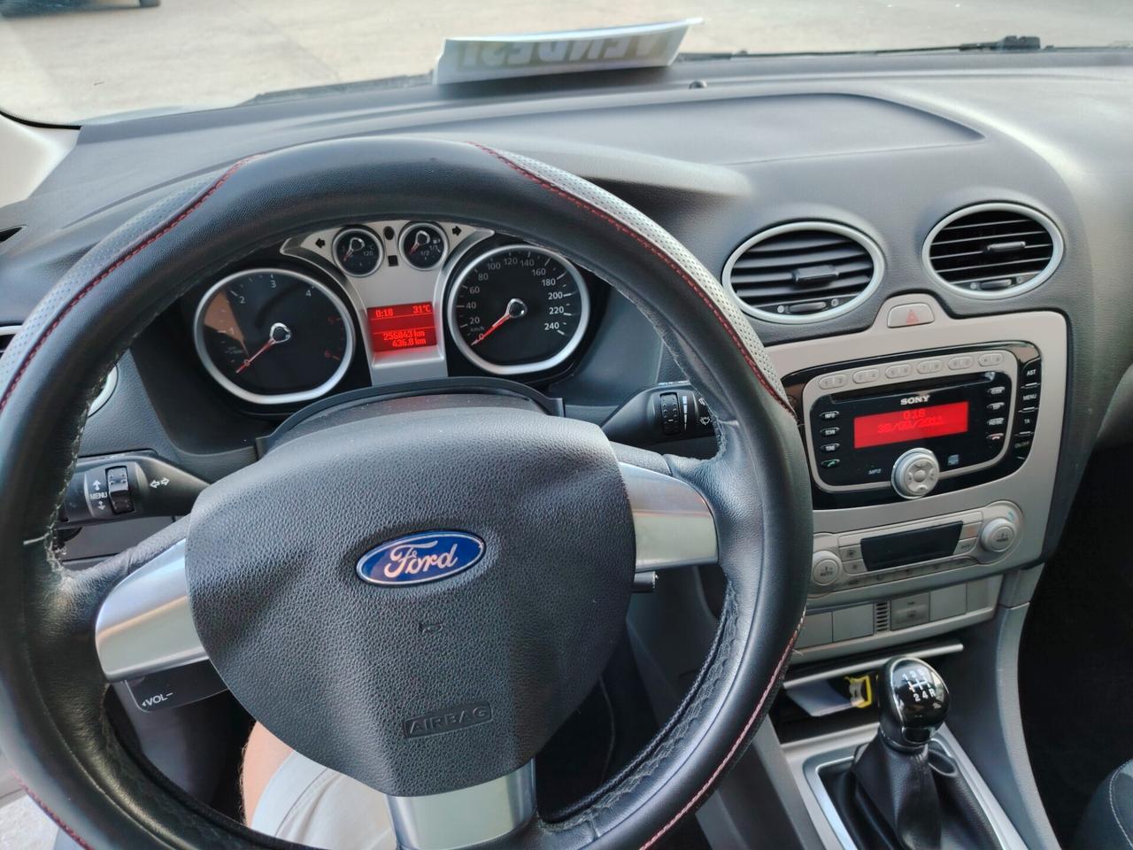 Ford Focus 1.6 TDCi (110CV) 5p. Tit. DPF