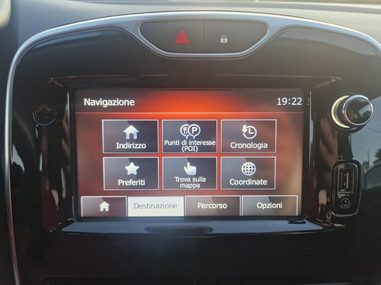 Renault Clio 1.5 dCi 90CV Costume National - 2015