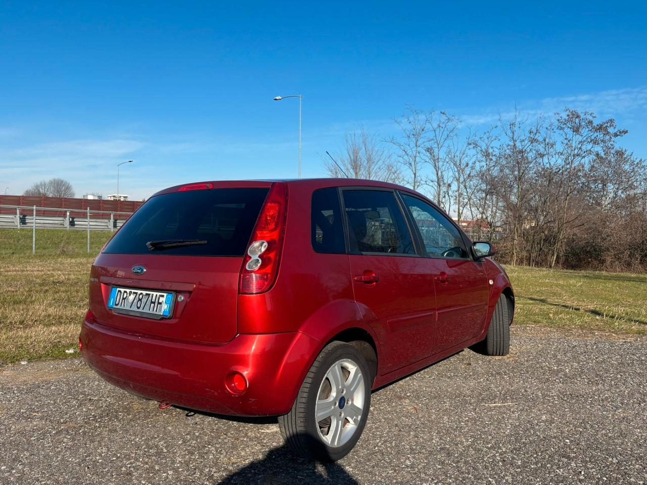 Ford Fiesta 1.2 16V aut. 5p. Ghia