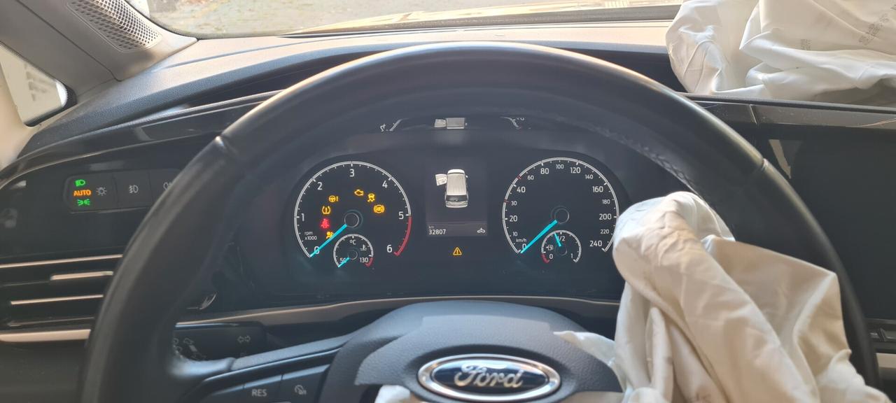 Ford Tourneo Connect 2.0 EcoBlue 122 CV AWD Titanium