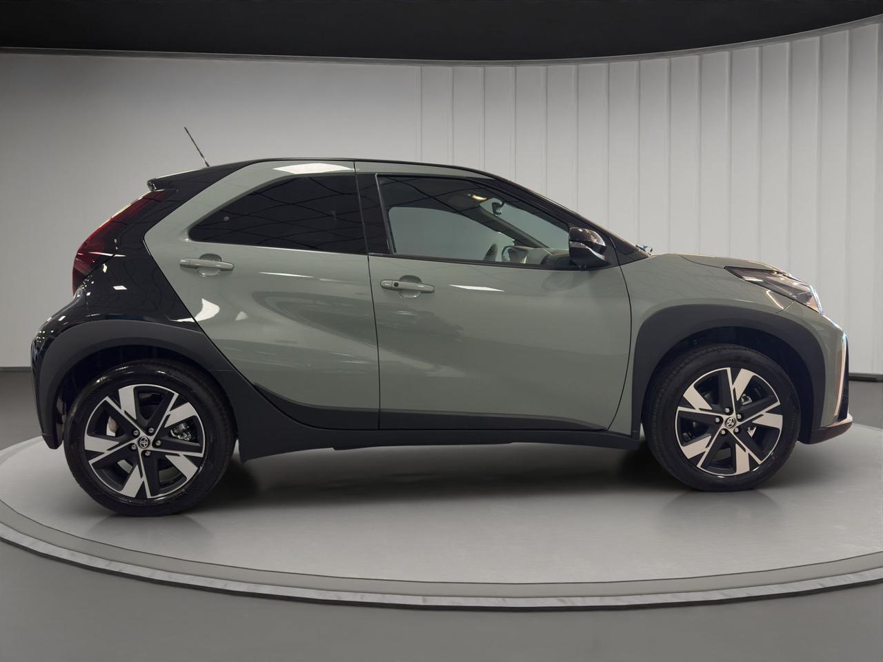 Toyota Aygo X 1.5 hybrid Icon e-cvt