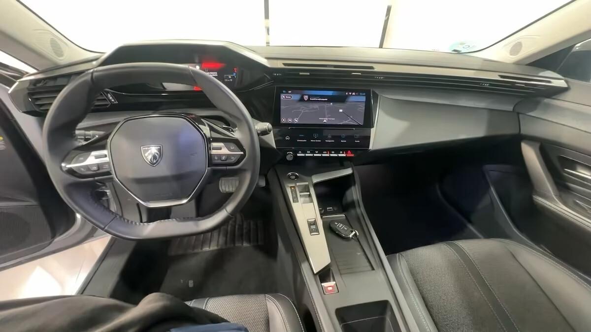 Peugeot 308 PureTech Turbo 130 S&S EAT8 Allure