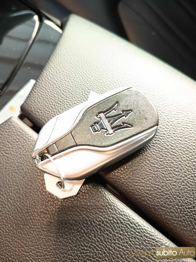 MASERATI Levante MHEV 330 CV AWD GT