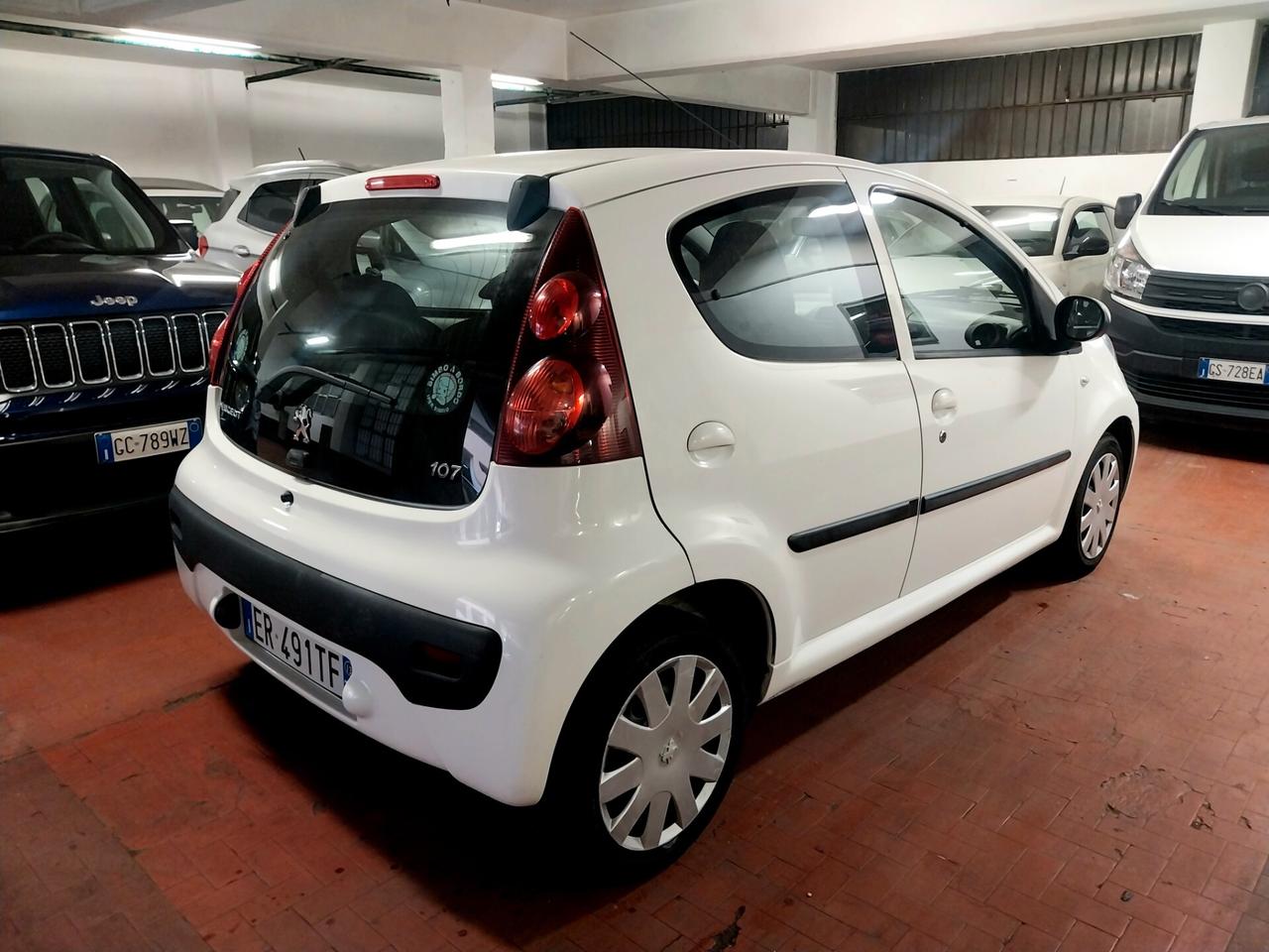 Peugeot 107 1.0 5p.