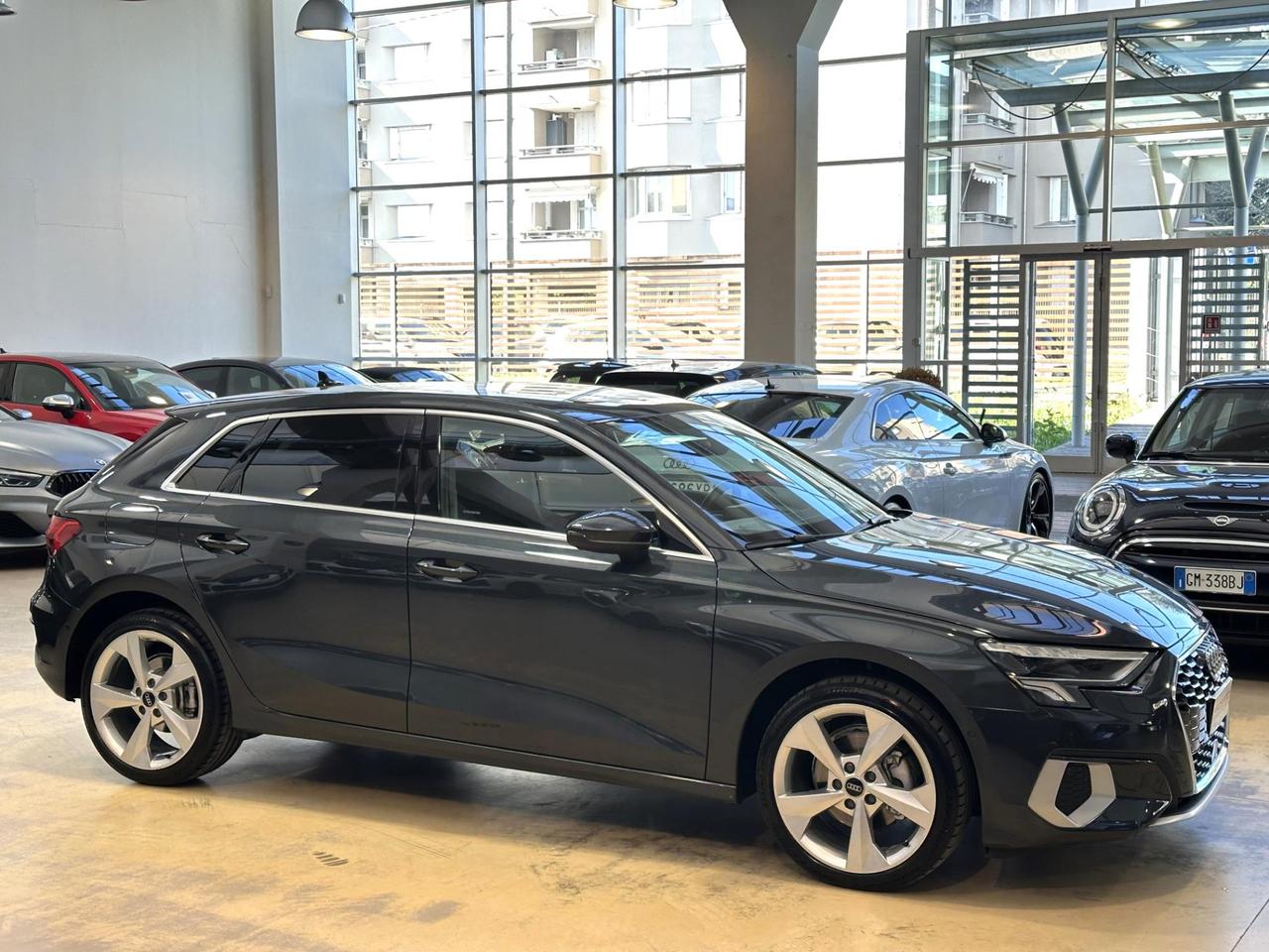 Audi A3 Sportback 35 2.0 tdi Business Advanced s-tronic-Carplay-18"