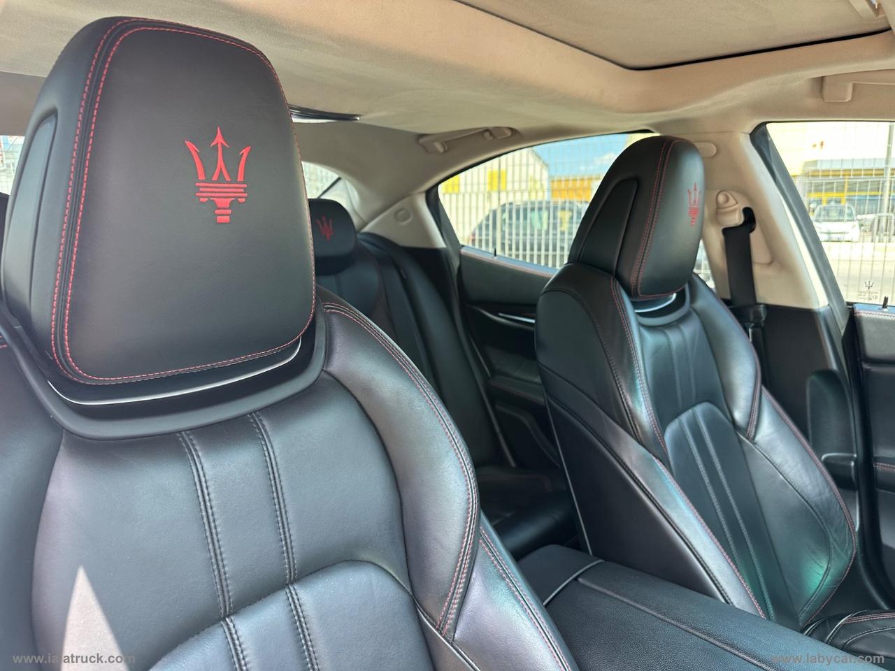 MASERATI Ghibli V6 SQ4 MODENA MOTORE FERRARI