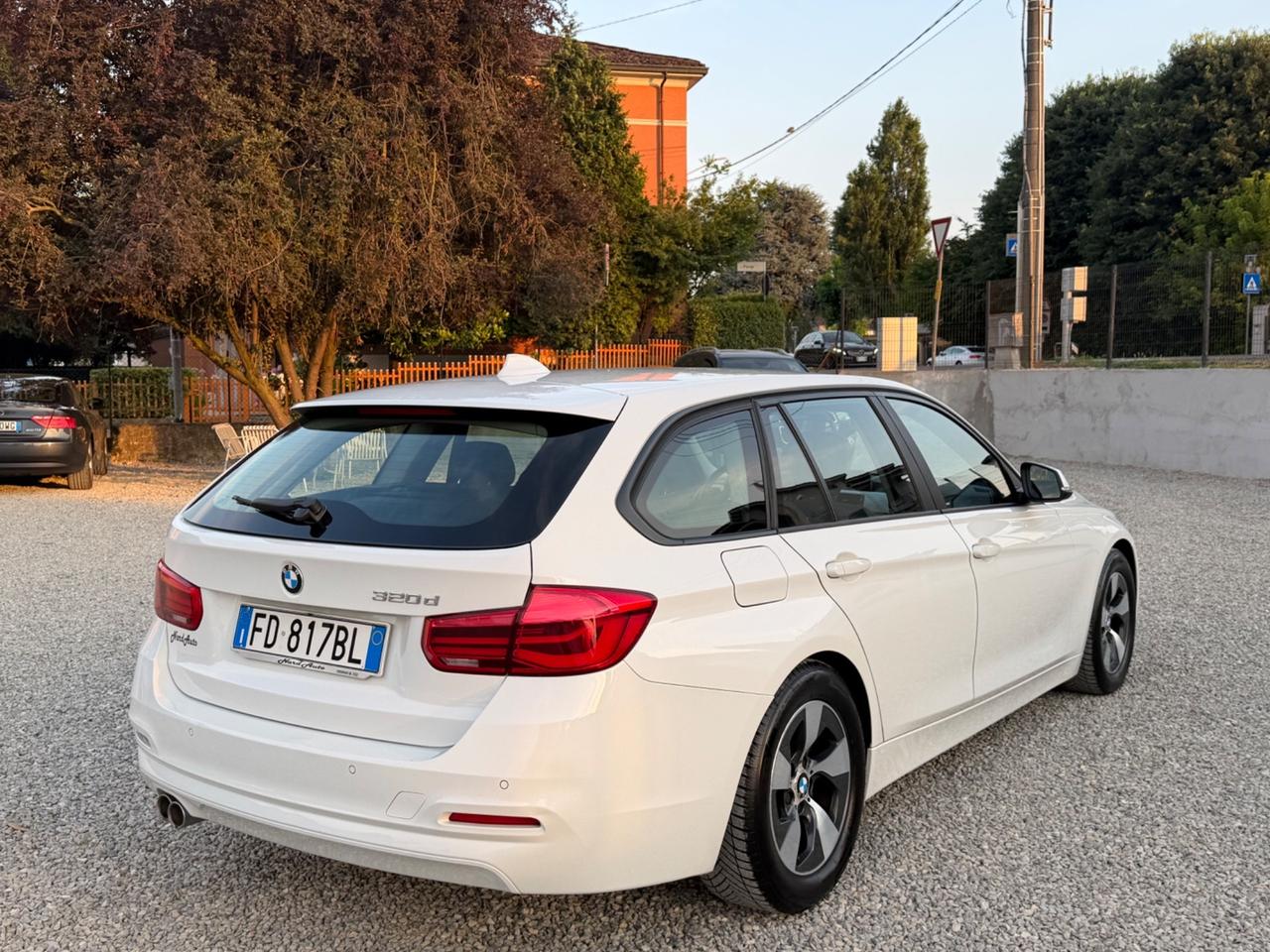 Bmw 320 320d Efficient Dynamics Touring Business Advantage