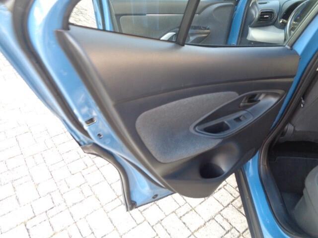Toyota Yaris Cross 1.5 Hybrid 5p. E-CVT Business NESSUN VINCOLO DI FINANZIAMENTO