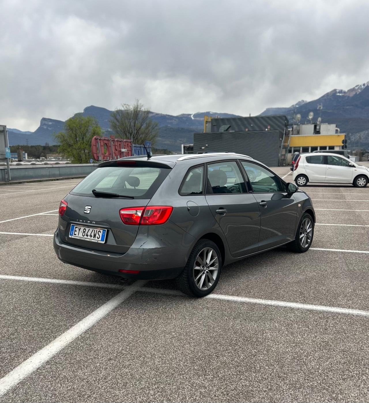 Seat Ibiza ST Business High iTech Neopatent. 2015