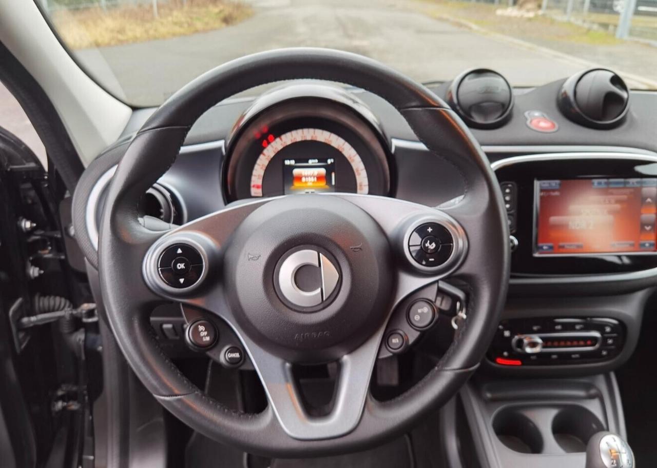 Smart ForFour 70 1.0 Passion C Manuale Cabriolet Navigatore